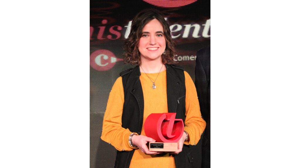 20201205-Premi_Talent_Cambra-Literatura-Teresa_Saborit-Trofeu